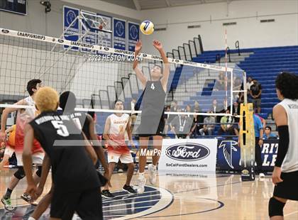 Thumbnail 1 in Wiseburn- Da Vinci vs. Paraclete (CIF-SS D5 Final) photogallery.