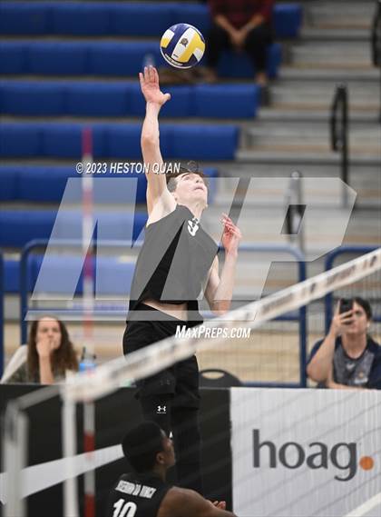 Thumbnail 2 in Wiseburn- Da Vinci vs. Paraclete (CIF-SS D5 Final) photogallery.