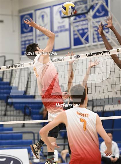 Thumbnail 2 in Wiseburn- Da Vinci vs. Paraclete (CIF-SS D5 Final) photogallery.