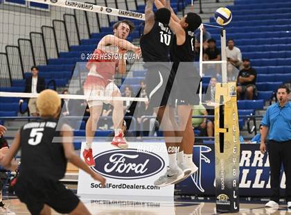 Thumbnail 2 in Wiseburn- Da Vinci vs. Paraclete (CIF-SS D5 Final) photogallery.