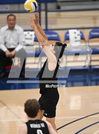 Thumbnail 2 in Wiseburn- Da Vinci vs. Paraclete (CIF-SS D5 Final) photogallery.