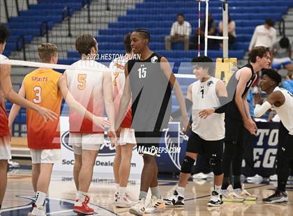 Thumbnail 1 in Wiseburn- Da Vinci vs. Paraclete (CIF-SS D5 Final) photogallery.