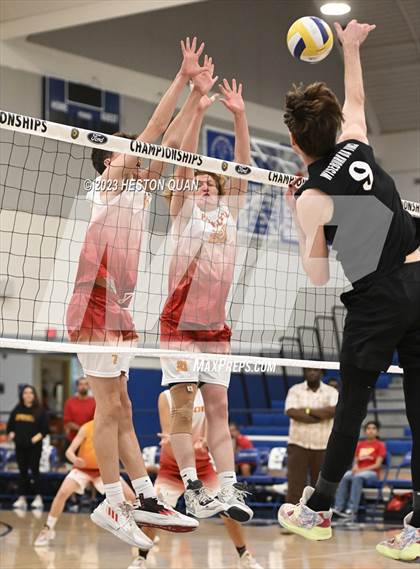 Thumbnail 1 in Wiseburn- Da Vinci vs. Paraclete (CIF-SS D5 Final) photogallery.