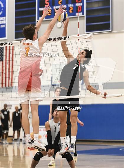 Thumbnail 1 in Wiseburn- Da Vinci vs. Paraclete (CIF-SS D5 Final) photogallery.