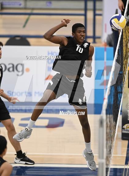 Thumbnail 2 in Wiseburn- Da Vinci vs. Paraclete (CIF-SS D5 Final) photogallery.