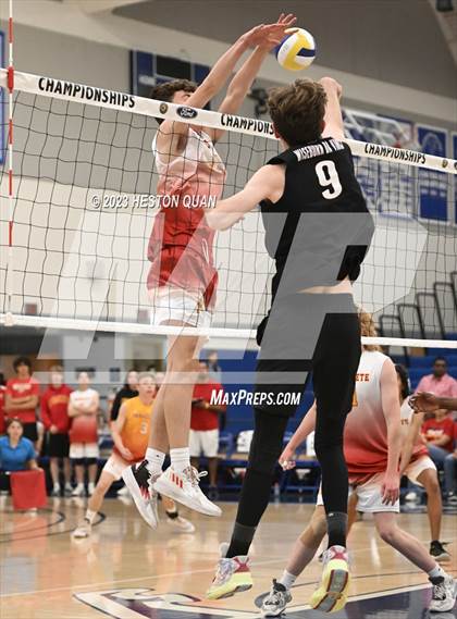 Thumbnail 2 in Wiseburn- Da Vinci vs. Paraclete (CIF-SS D5 Final) photogallery.