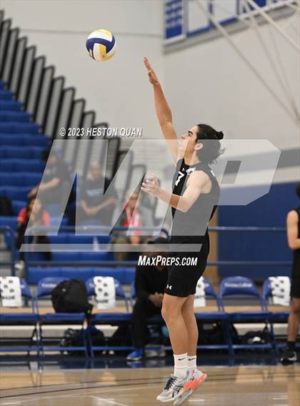 Thumbnail 2 in Wiseburn- Da Vinci vs. Paraclete (CIF-SS D5 Final) photogallery.