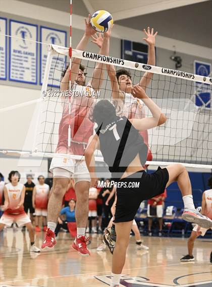 Thumbnail 3 in Wiseburn- Da Vinci vs. Paraclete (CIF-SS D5 Final) photogallery.