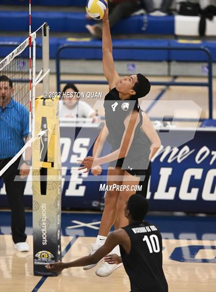 Thumbnail 1 in Wiseburn- Da Vinci vs. Paraclete (CIF-SS D5 Final) photogallery.