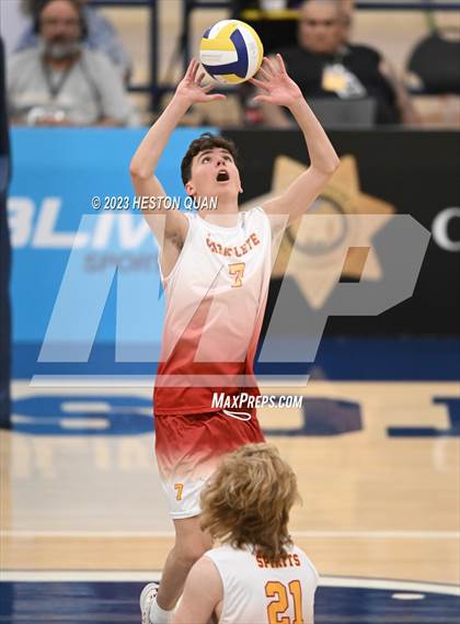 Thumbnail 1 in Wiseburn- Da Vinci vs. Paraclete (CIF-SS D5 Final) photogallery.
