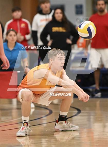 Thumbnail 1 in Wiseburn- Da Vinci vs. Paraclete (CIF-SS D5 Final) photogallery.