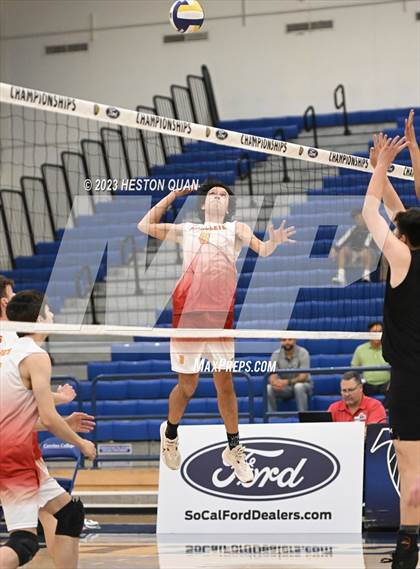 Thumbnail 3 in Wiseburn- Da Vinci vs. Paraclete (CIF-SS D5 Final) photogallery.