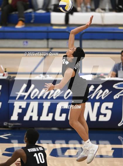 Thumbnail 3 in Wiseburn- Da Vinci vs. Paraclete (CIF-SS D5 Final) photogallery.