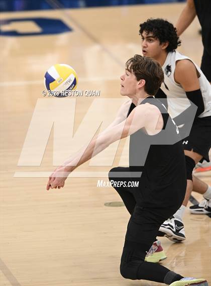 Thumbnail 1 in Wiseburn- Da Vinci vs. Paraclete (CIF-SS D5 Final) photogallery.