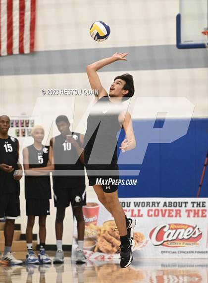 Thumbnail 3 in Wiseburn- Da Vinci vs. Paraclete (CIF-SS D5 Final) photogallery.