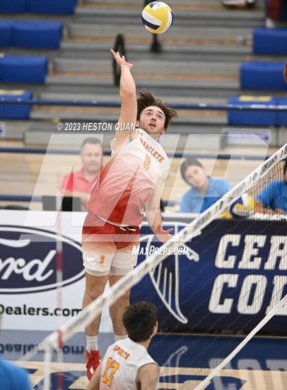 Thumbnail 3 in Wiseburn- Da Vinci vs. Paraclete (CIF-SS D5 Final) photogallery.