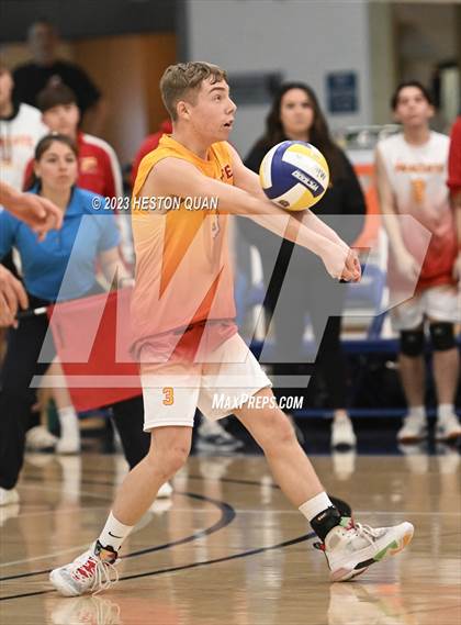 Thumbnail 3 in Wiseburn- Da Vinci vs. Paraclete (CIF-SS D5 Final) photogallery.