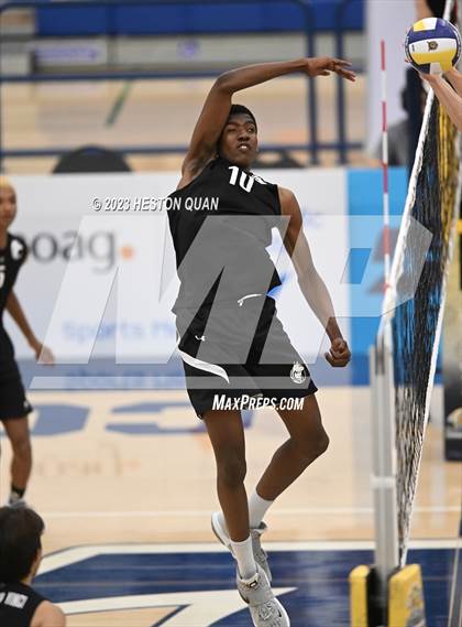 Thumbnail 1 in Wiseburn- Da Vinci vs. Paraclete (CIF-SS D5 Final) photogallery.