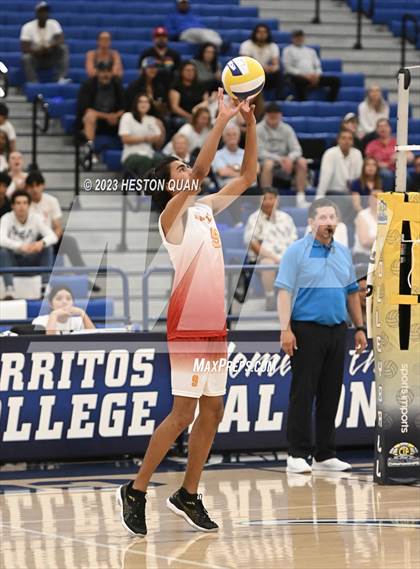 Thumbnail 2 in Wiseburn- Da Vinci vs. Paraclete (CIF-SS D5 Final) photogallery.