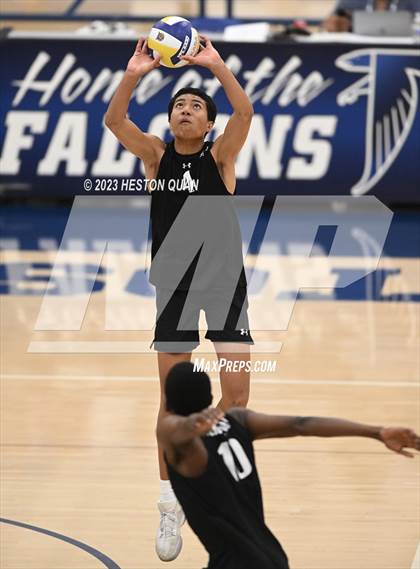 Thumbnail 2 in Wiseburn- Da Vinci vs. Paraclete (CIF-SS D5 Final) photogallery.