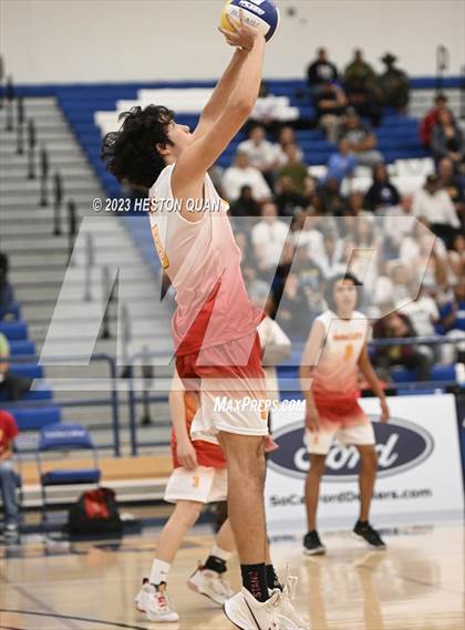Thumbnail 3 in Wiseburn- Da Vinci vs. Paraclete (CIF-SS D5 Final) photogallery.