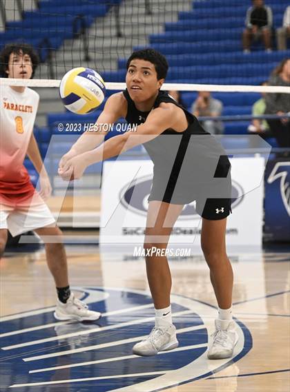 Thumbnail 1 in Wiseburn- Da Vinci vs. Paraclete (CIF-SS D5 Final) photogallery.