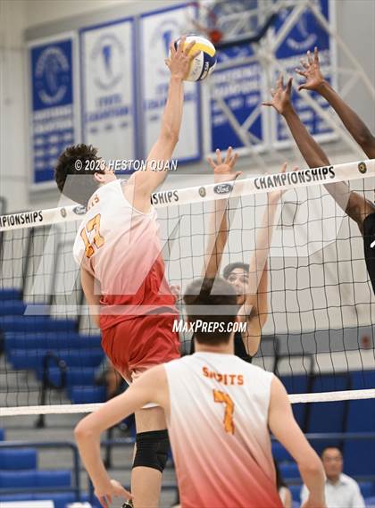 Thumbnail 3 in Wiseburn- Da Vinci vs. Paraclete (CIF-SS D5 Final) photogallery.