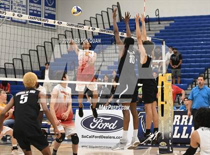 Thumbnail 1 in Wiseburn- Da Vinci vs. Paraclete (CIF-SS D5 Final) photogallery.
