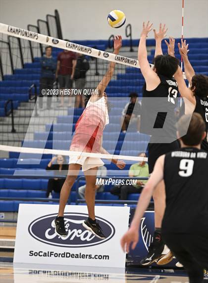 Thumbnail 3 in Wiseburn- Da Vinci vs. Paraclete (CIF-SS D5 Final) photogallery.