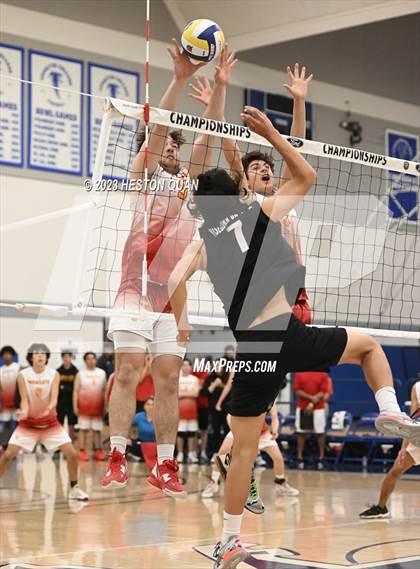 Thumbnail 2 in Wiseburn- Da Vinci vs. Paraclete (CIF-SS D5 Final) photogallery.