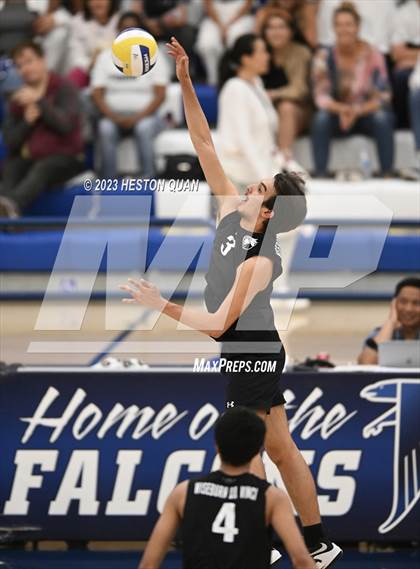 Thumbnail 2 in Wiseburn- Da Vinci vs. Paraclete (CIF-SS D5 Final) photogallery.