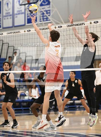 Thumbnail 1 in Wiseburn- Da Vinci vs. Paraclete (CIF-SS D5 Final) photogallery.