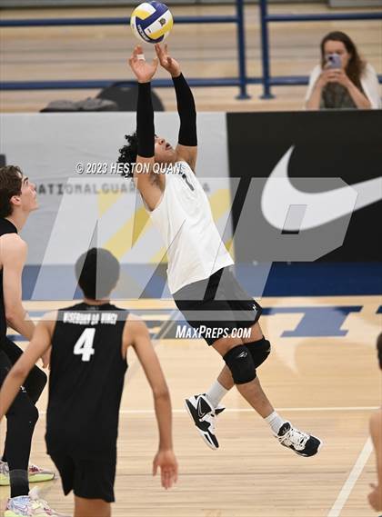 Thumbnail 2 in Wiseburn- Da Vinci vs. Paraclete (CIF-SS D5 Final) photogallery.