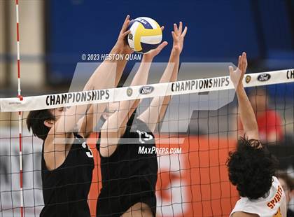 Thumbnail 1 in Wiseburn- Da Vinci vs. Paraclete (CIF-SS D5 Final) photogallery.