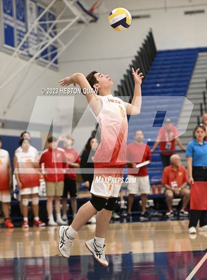 Thumbnail 2 in Wiseburn- Da Vinci vs. Paraclete (CIF-SS D5 Final) photogallery.