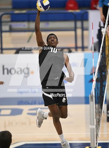 Thumbnail 1 in Wiseburn- Da Vinci vs. Paraclete (CIF-SS D5 Final) photogallery.