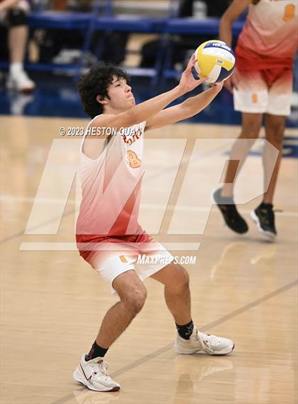 Thumbnail 1 in Wiseburn- Da Vinci vs. Paraclete (CIF-SS D5 Final) photogallery.