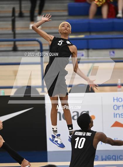 Thumbnail 3 in Wiseburn- Da Vinci vs. Paraclete (CIF-SS D5 Final) photogallery.