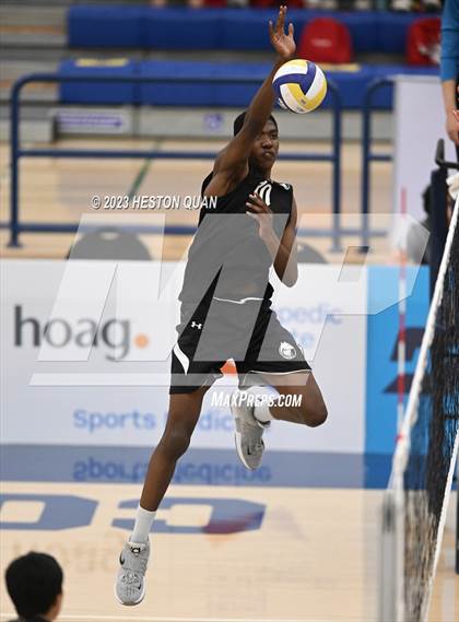 Thumbnail 1 in Wiseburn- Da Vinci vs. Paraclete (CIF-SS D5 Final) photogallery.