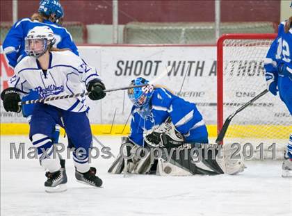 Thumbnail 2 in Red Wing vs Silver Bay (Schwan Cup) photogallery.