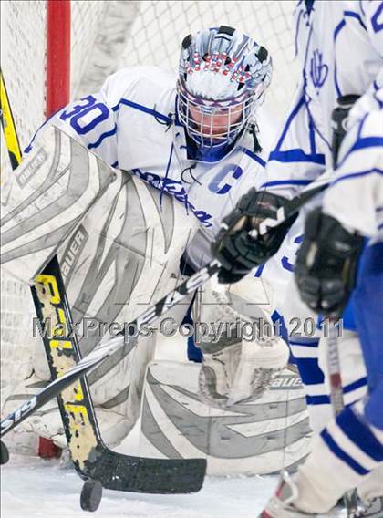 Thumbnail 3 in Red Wing vs Silver Bay (Schwan Cup) photogallery.