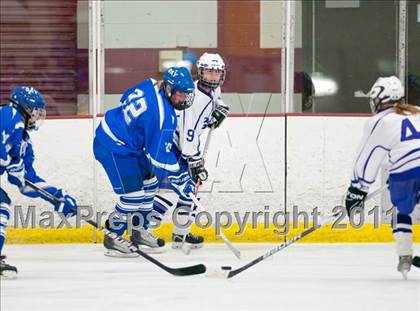 Thumbnail 3 in Red Wing vs Silver Bay (Schwan Cup) photogallery.
