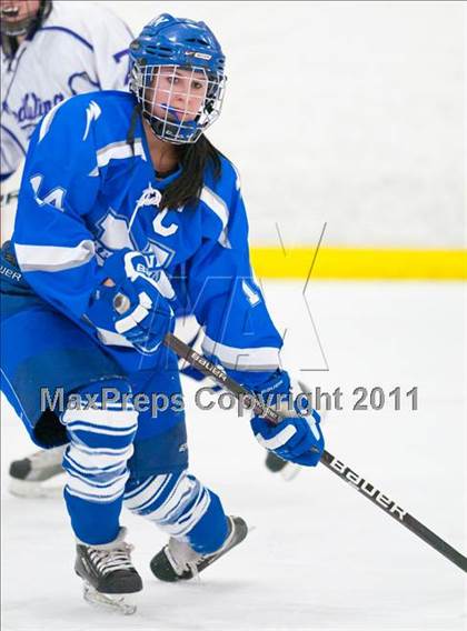 Thumbnail 3 in Red Wing vs Silver Bay (Schwan Cup) photogallery.
