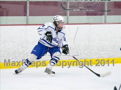 Thumbnail 2 in Red Wing vs Silver Bay (Schwan Cup) photogallery.