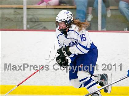 Thumbnail 2 in Red Wing vs Silver Bay (Schwan Cup) photogallery.