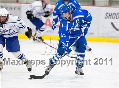 Thumbnail 3 in Red Wing vs Silver Bay (Schwan Cup) photogallery.