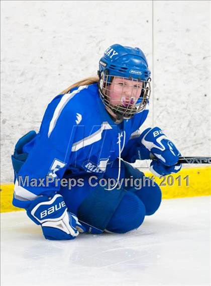 Thumbnail 3 in Red Wing vs Silver Bay (Schwan Cup) photogallery.