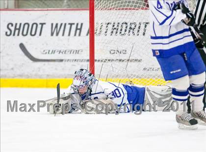 Thumbnail 2 in Red Wing vs Silver Bay (Schwan Cup) photogallery.