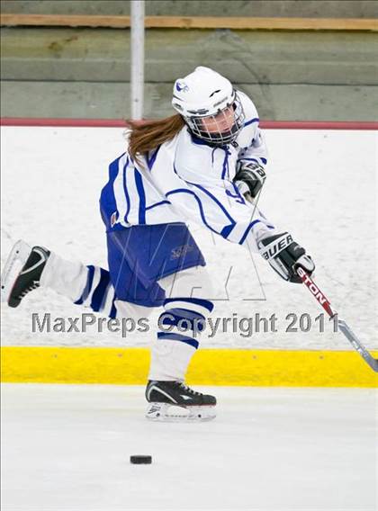 Thumbnail 2 in Red Wing vs Silver Bay (Schwan Cup) photogallery.