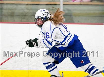 Thumbnail 3 in Red Wing vs Silver Bay (Schwan Cup) photogallery.